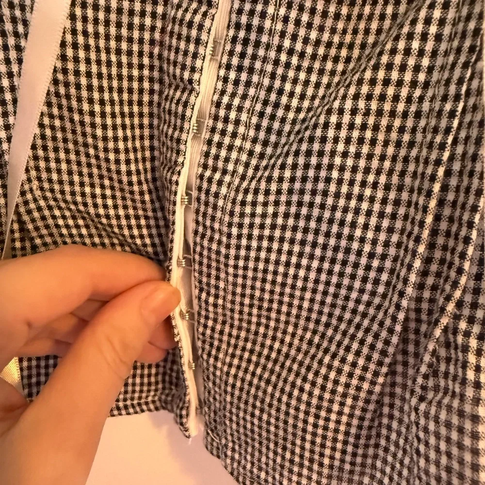 NIA Lemon Black Gingham Pleated Tank Top - Picture 7 of 10